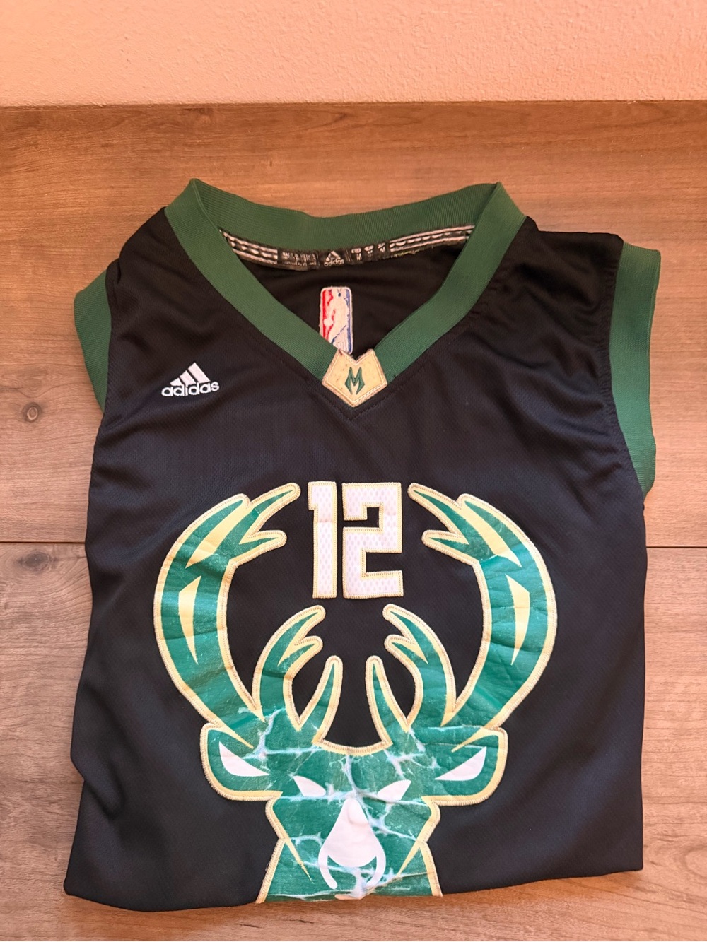 adidas Black and Green Milwaukee Bucks Jersey with Antler Graphic - 12